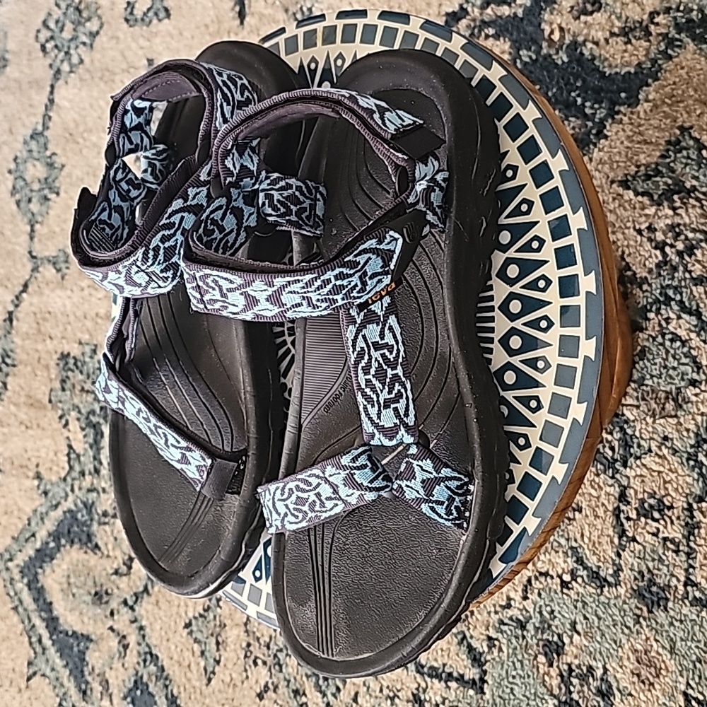 Teva -Hurricane Teal & Black Celtic Sport Sandals Size 8